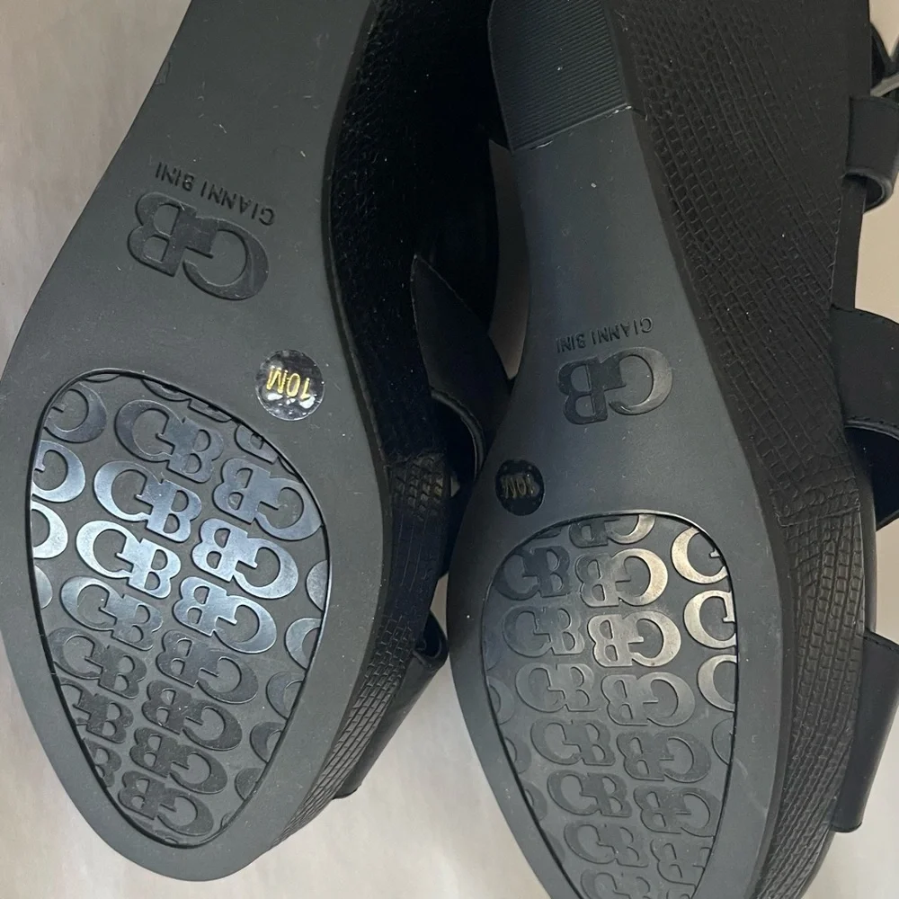 Gianni Bini Black Strappy Wedge Sandals - Picture 3 of 5